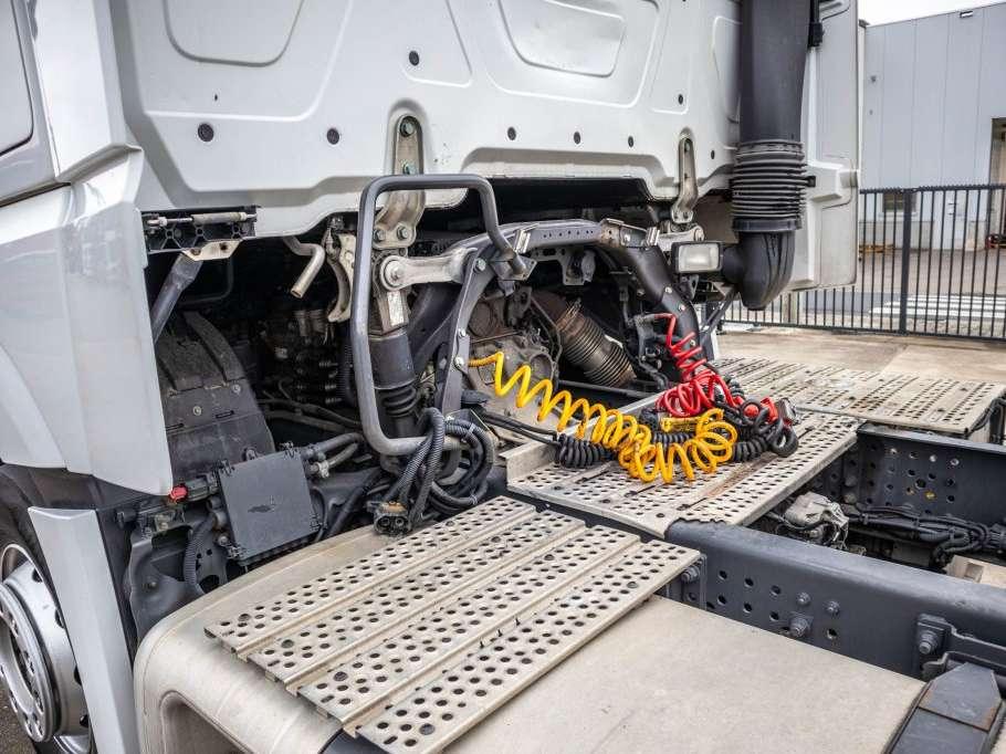 Mercedes-Benz ACTROS 1845 LS Foto 17