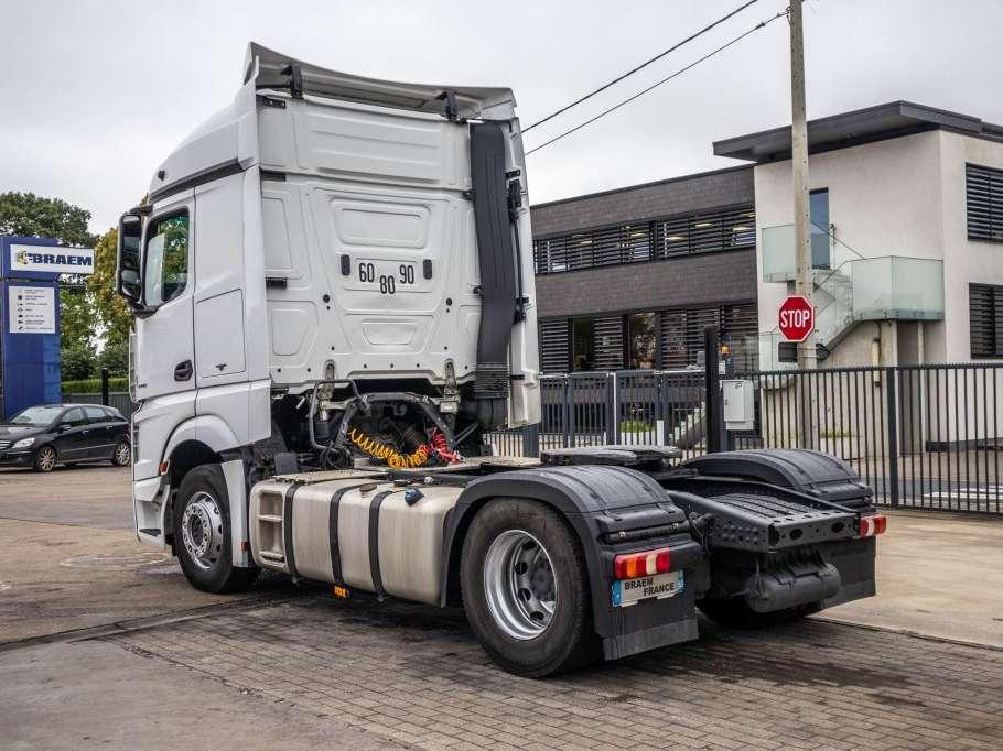 Mercedes-Benz ACTROS 1845 LS Foto 4