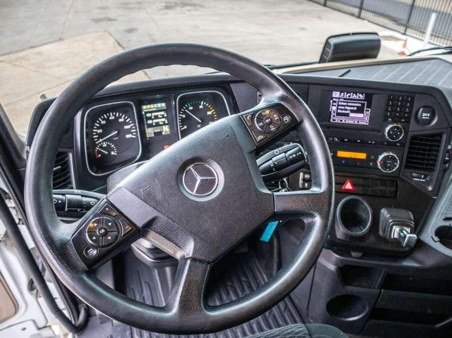 Mercedes-Benz ACTROS 1845 LS Foto 8