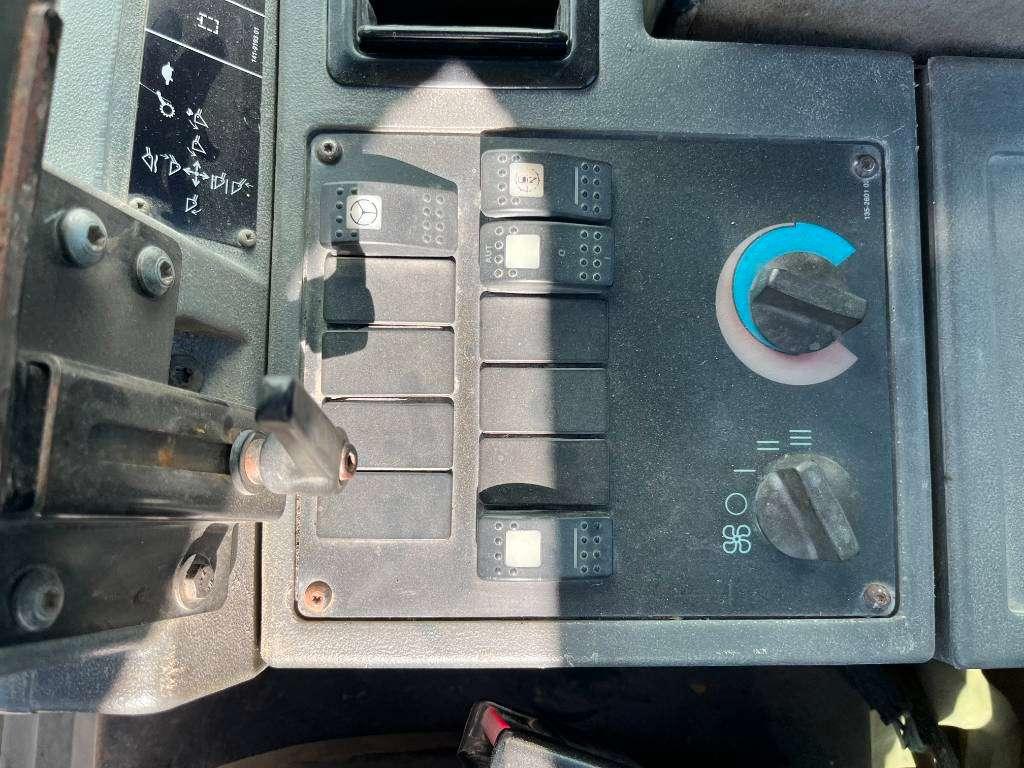Caterpillar 938G - Top Condition / Airco Foto 13