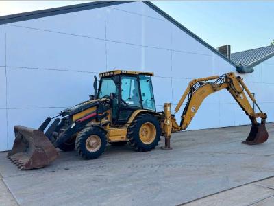 Caterpillar 432D - Telescopic Boom / Hammer Lines
