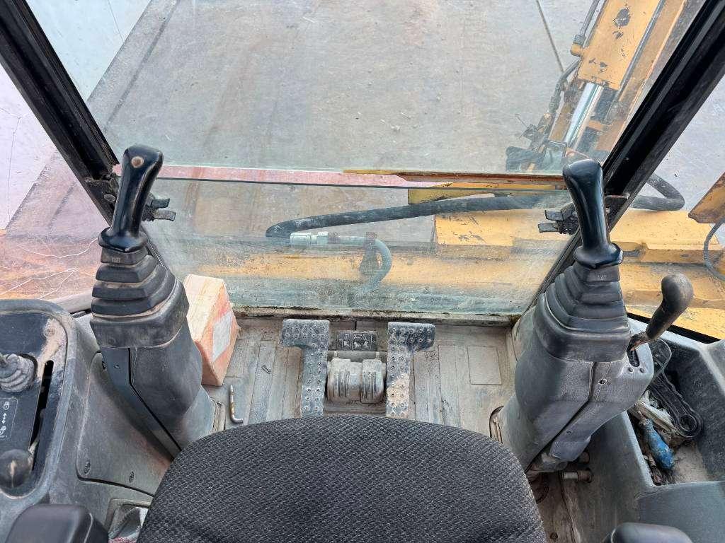 Caterpillar 432D - Telescopic Boom / Hammer Lines Foto 10