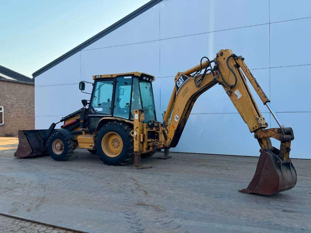 Caterpillar 432D - Telescopic Boom / Hammer Lines Foto 3