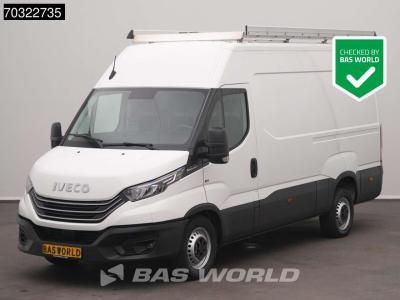 Iveco Daily 35S18 3.0L Automaat L2H2 ACC LED Airco Cruise Imperiaal Camera Euro6 L2 A/C Cruise control in vendita da BAS World B.V.