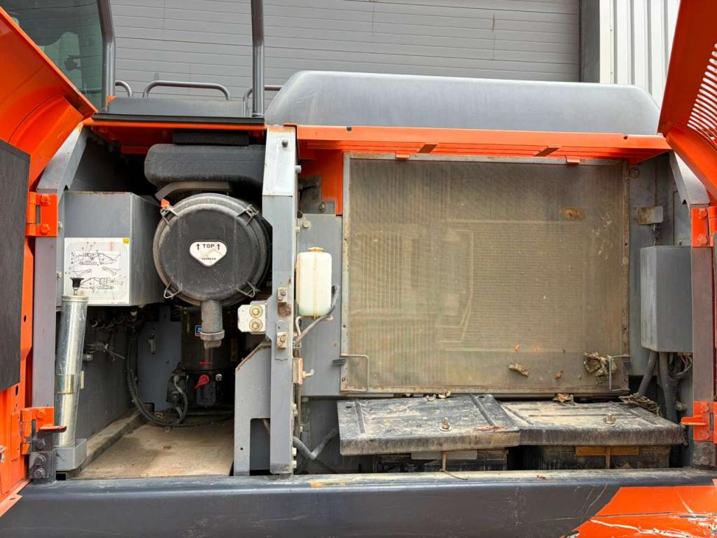 Hitachi ZX210LC-6 Foto 28