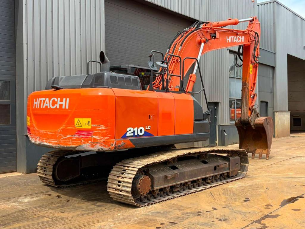 Hitachi ZX210LC-6 Foto 5