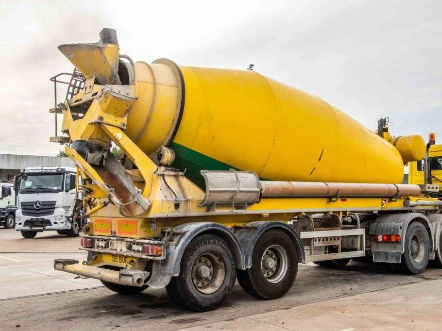 De Buf BETON MXER 12M3 Foto 3