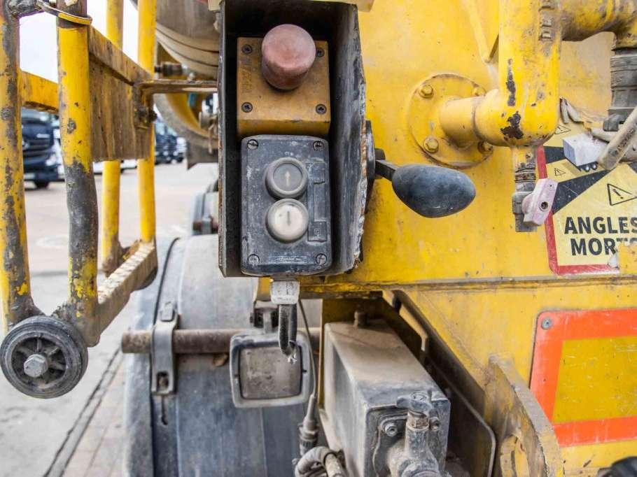 De Buf BETON MXER 12M3 Foto 6