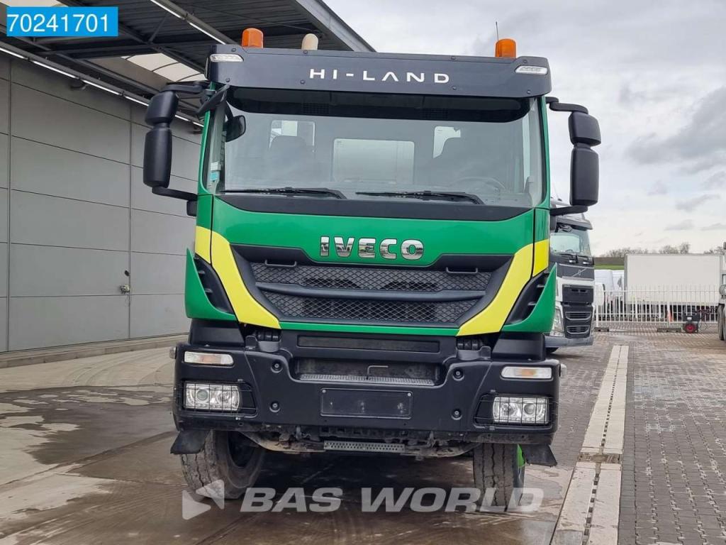 Iveco Trakker 400 8X4 9m3 Steelsuspension Euro 6 Foto 2