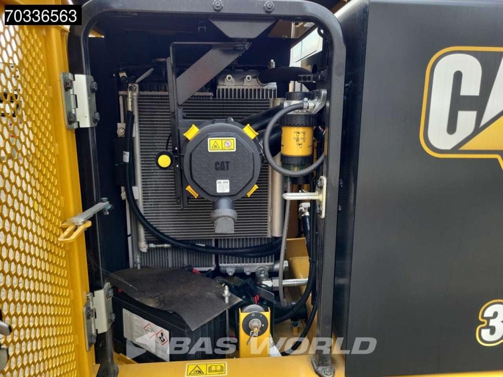 Caterpillar 307 Foto 17