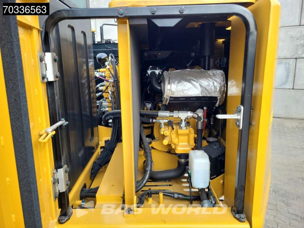 Caterpillar 307 Foto 18