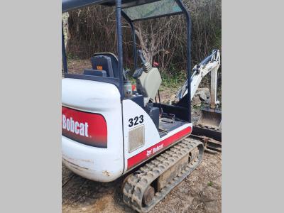 Bobcat 323