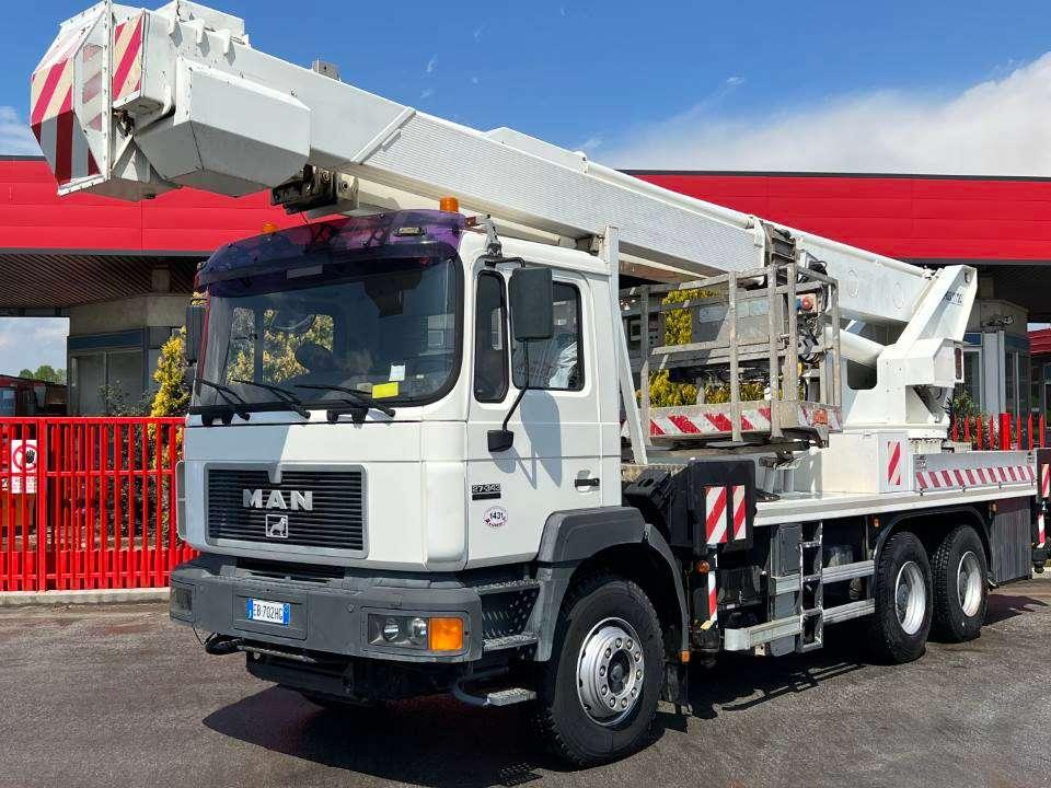 Man Multitel J340-TA 6X4 Foto 1