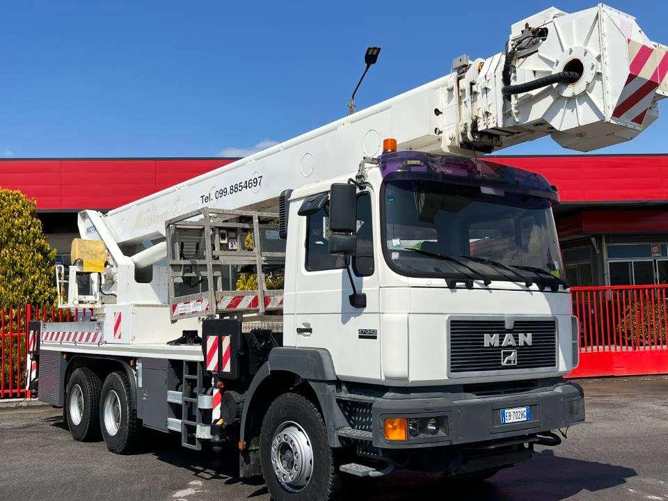 Man Multitel J340-TA 6X4 Foto 11