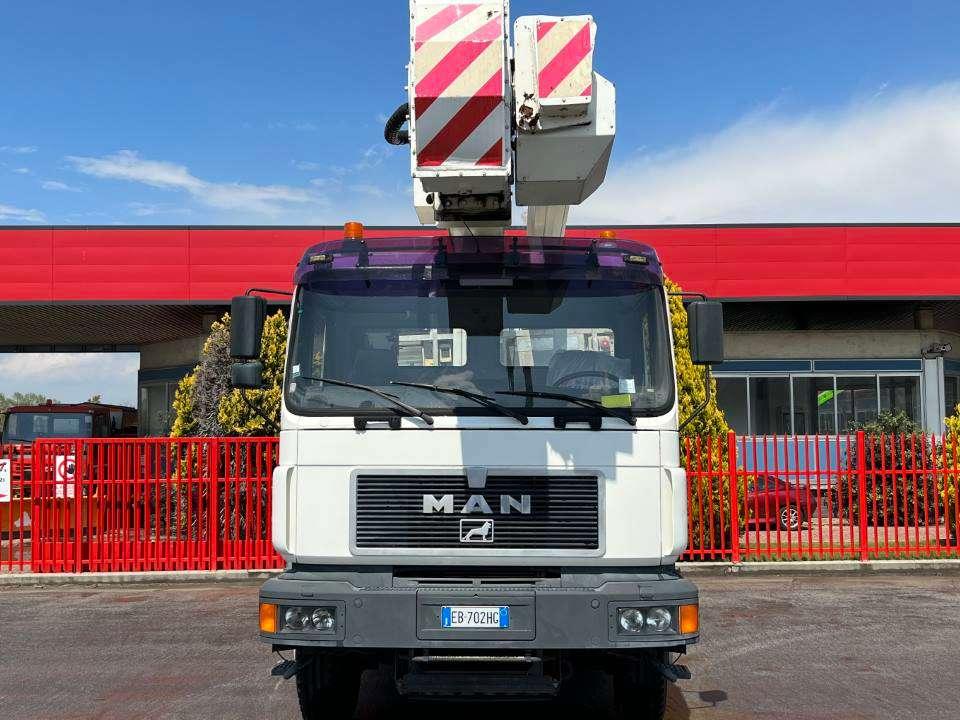 Man Multitel J340-TA 6X4 Foto 15