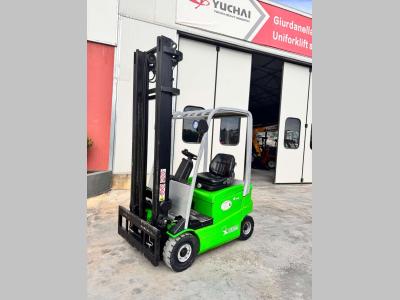 Cesab B415 in vendita da Uniforklift Srl