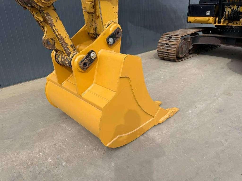 Caterpillar 320E L Foto 13