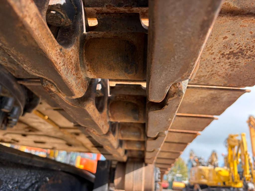 Caterpillar 323FLN Foto 15