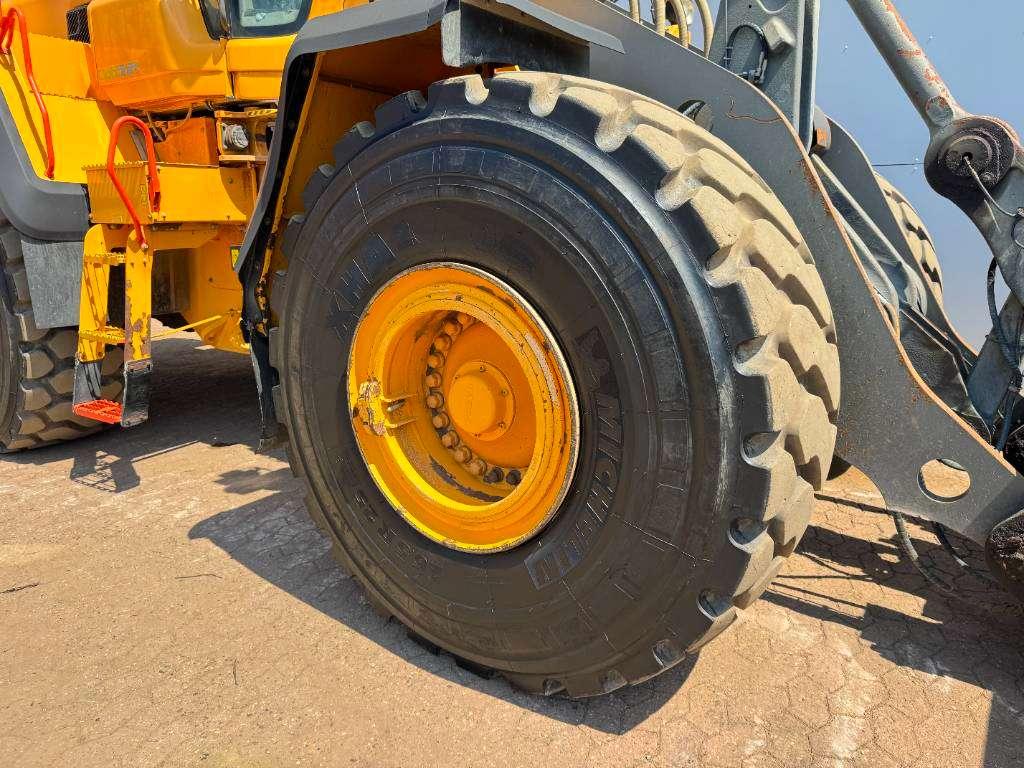 Volvo L150H - German Machine / Automatic Greasing Foto 26