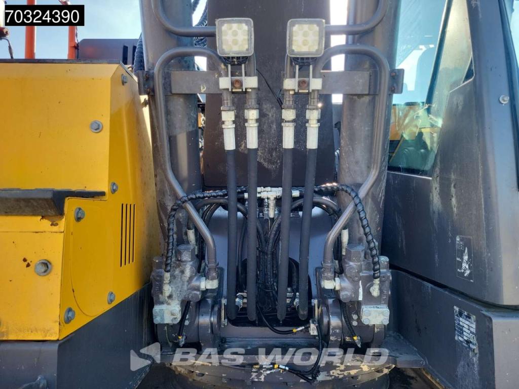 Volvo ECR235 E L Tiltrotator - Blade Foto 24
