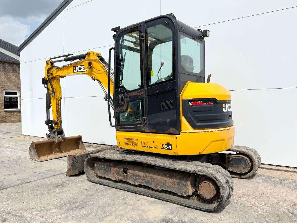 JCB 48Z-1 - Hammer Lines / Quick Coupler Foto 3