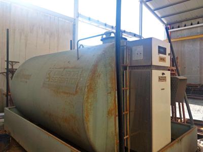 Emiliana Serbatoi LT9000 in vendita da Omeco Spa
