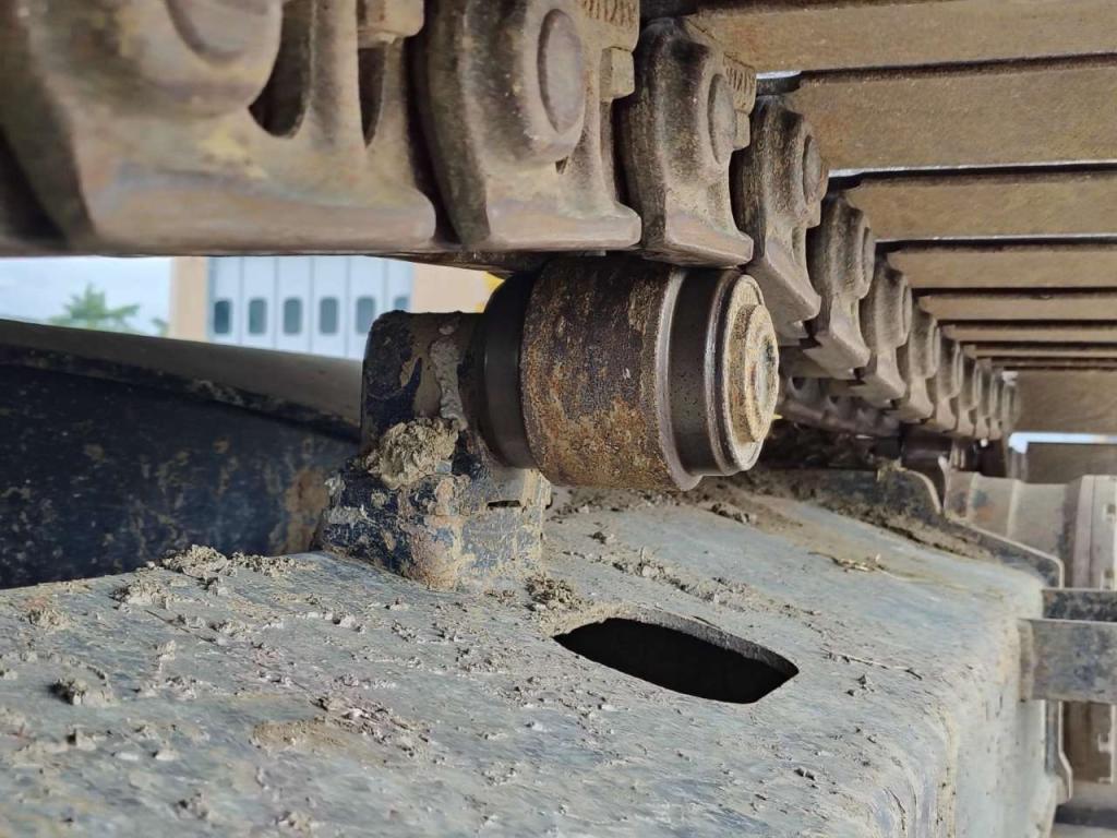 Hitachi ZX 135 US-6 T Foto 16