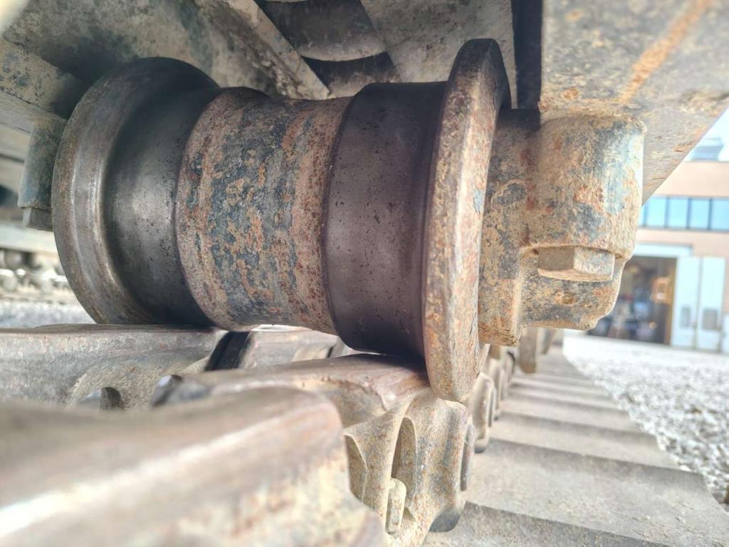 Hitachi ZX 135 US-6 T Foto 17