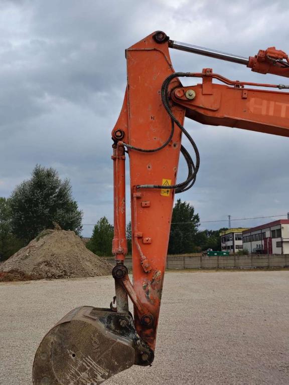 Hitachi ZX 135 US-6 T Foto 20