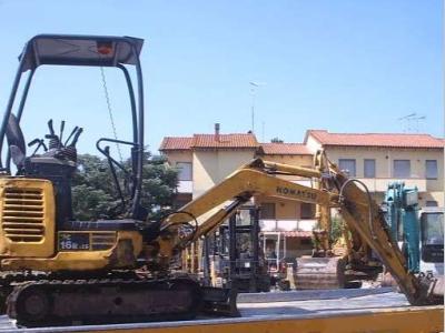 Komatsu PC16 R-3hs Foto 1