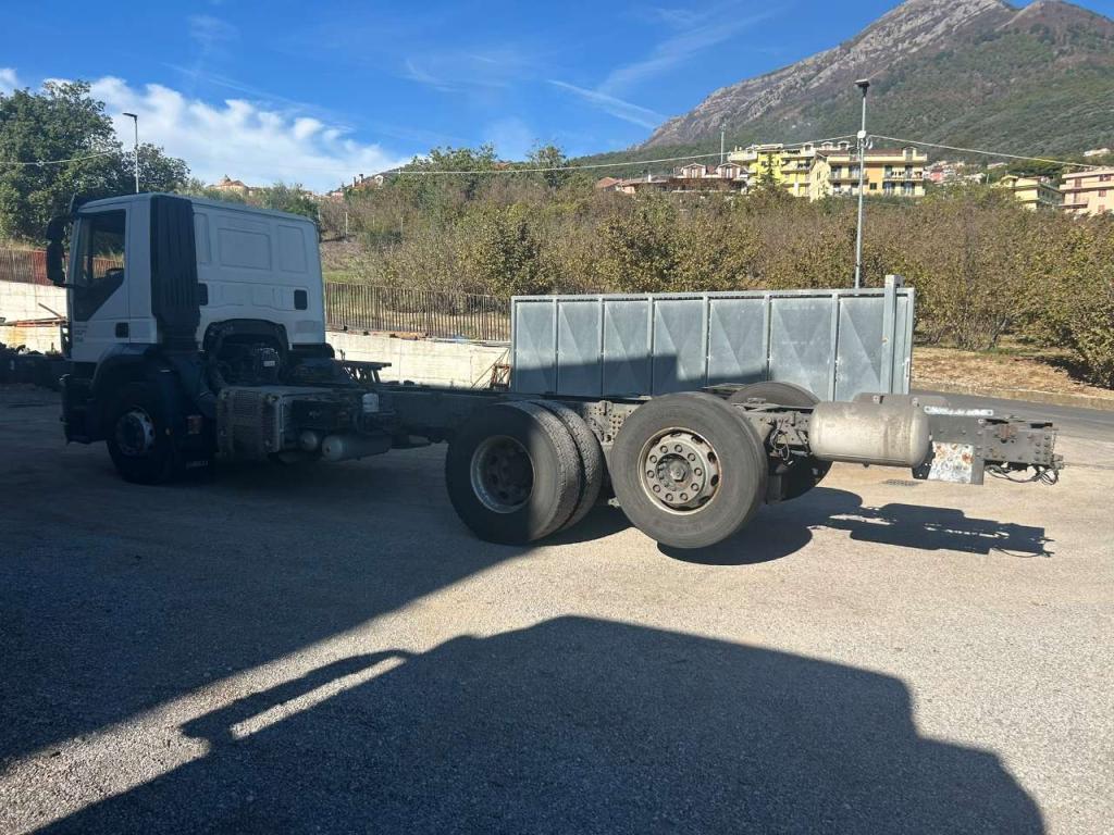 Iveco STRALIS HI-STREET 260S31 Foto 17