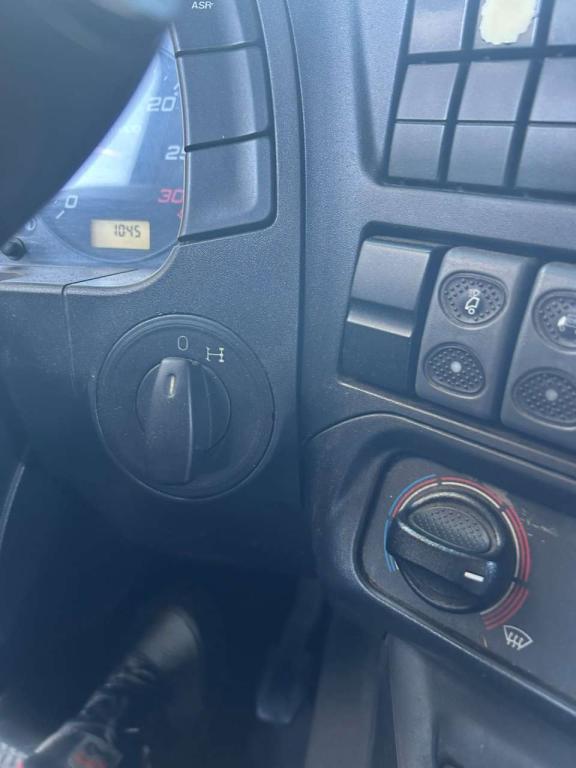 Iveco STRALIS HI-STREET 260S31 Foto 27