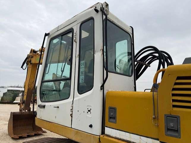 Liebherr R900 Foto 11