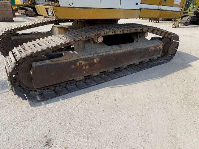 Liebherr R900 Foto 12