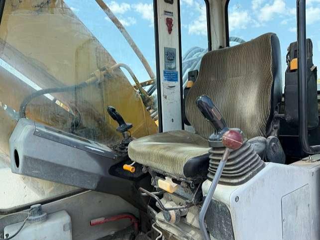 Liebherr R900 Foto 14