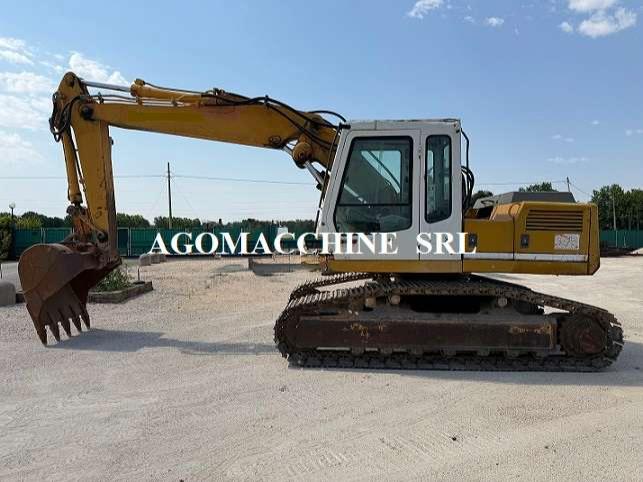 Liebherr R900 Foto 3