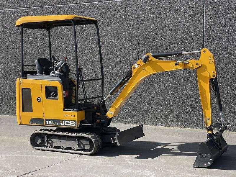 JCB 15 C - 1 Foto 1
