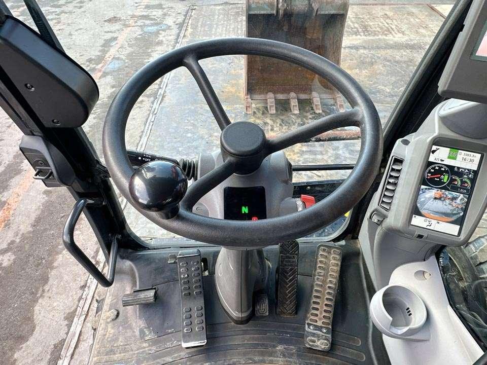 Hitachi ZX190W-6 Foto 19