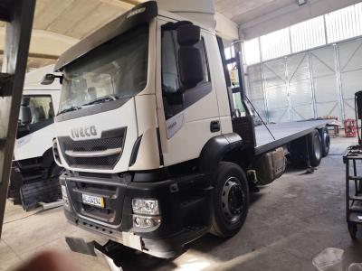 Iveco STRALIS 260S46 XP in vendita da Procida Macchine S.r.l.