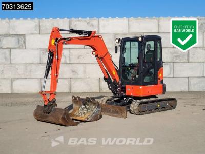 Kubota U36-4 3 Buckets in vendita da BAS World B.V.