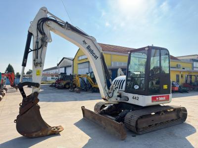 Bobcat 442