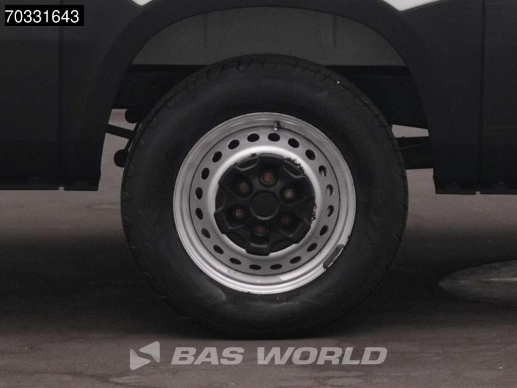 Iveco Daily 35S14 L2H2 Airco Cruise 3500kg trekgewicht 3520L Airco Cruise control Foto 25
