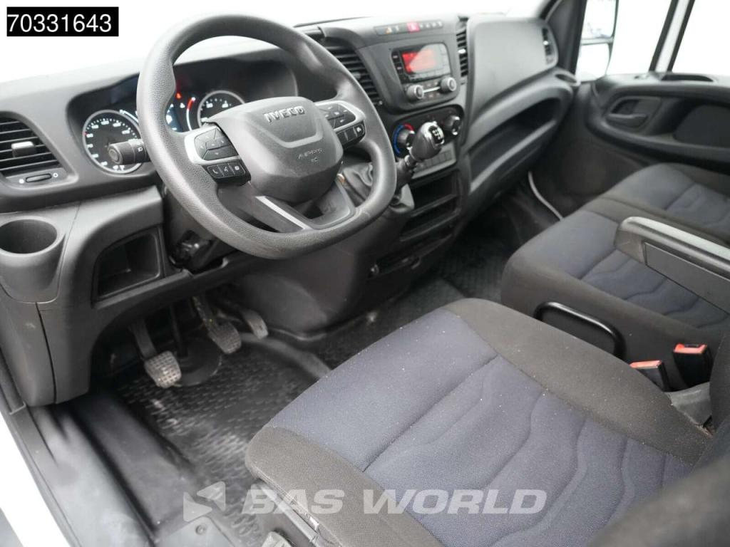 Iveco Daily 35S14 L2H2 Airco Cruise 3500kg trekgewicht 3520L Airco Cruise control Foto 3