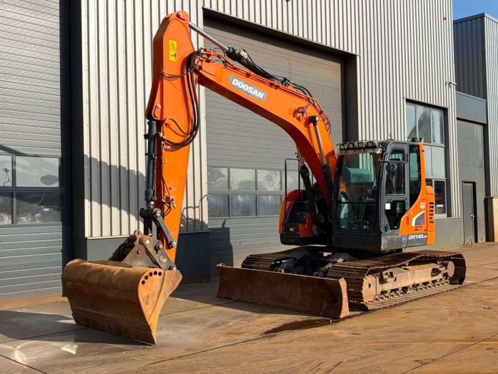 Doosan DX140LCR-5 Foto 2