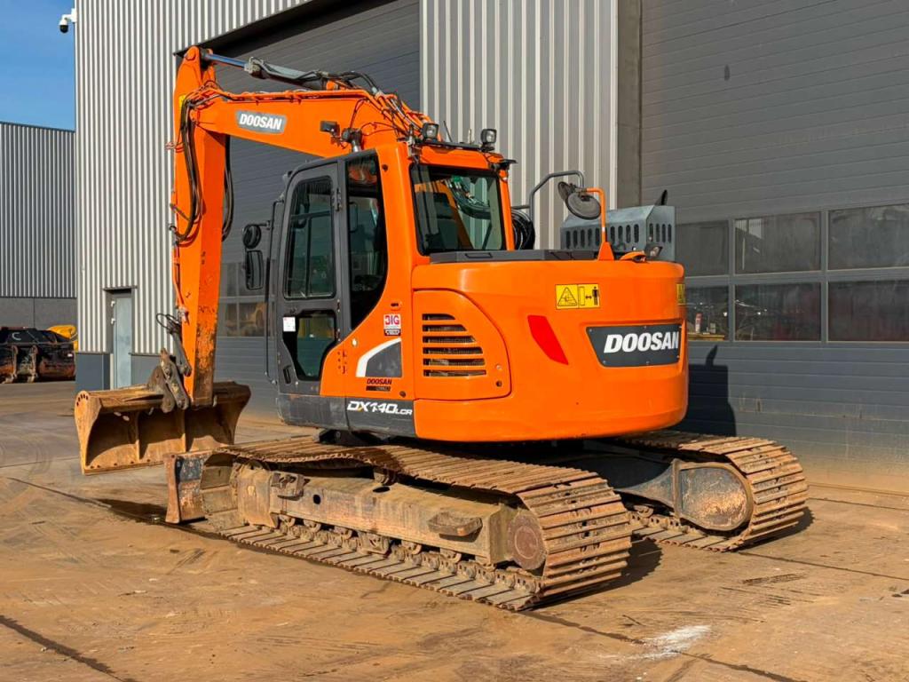 Doosan DX140LCR-5 Foto 3