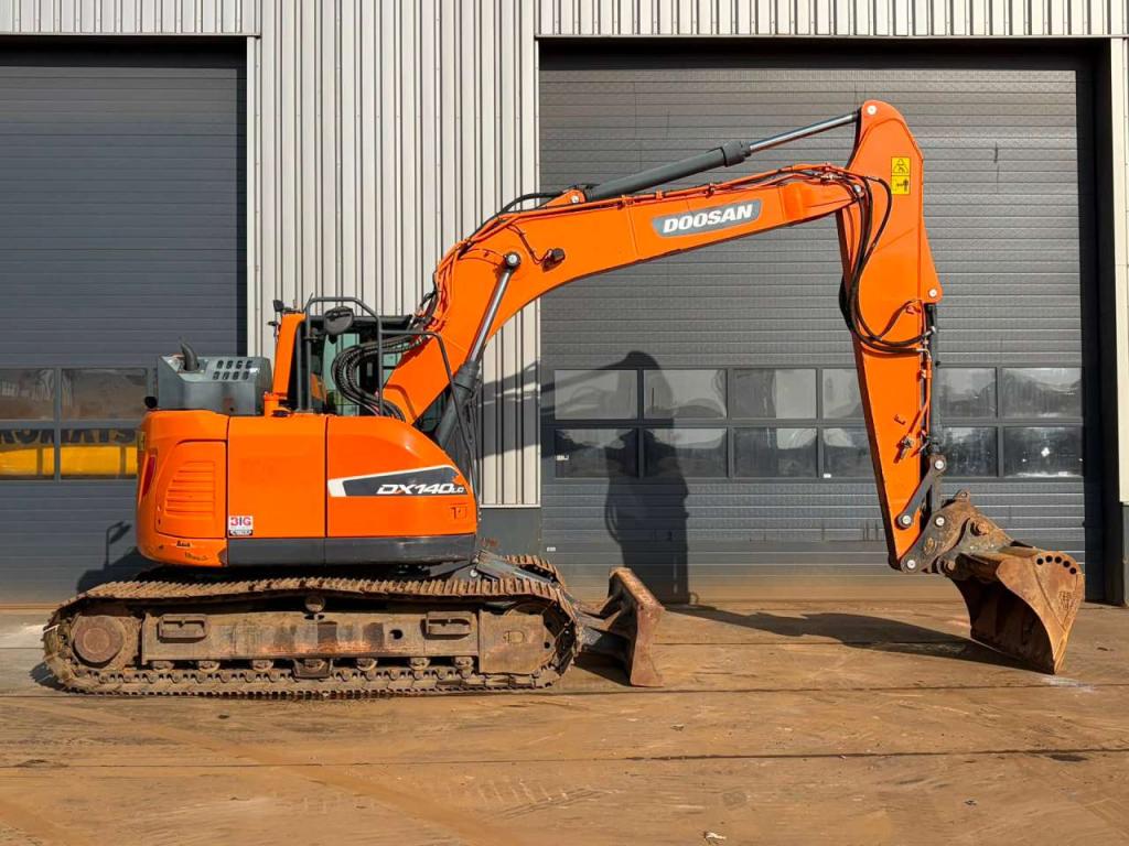 Doosan DX140LCR-5 Foto 6