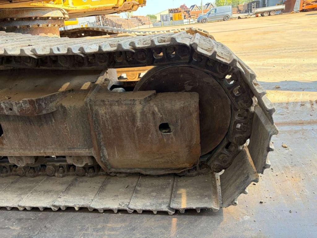Komatsu PC228USLC-8 Foto 15