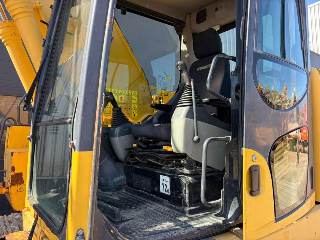 Komatsu PC228USLC-8 Foto 19