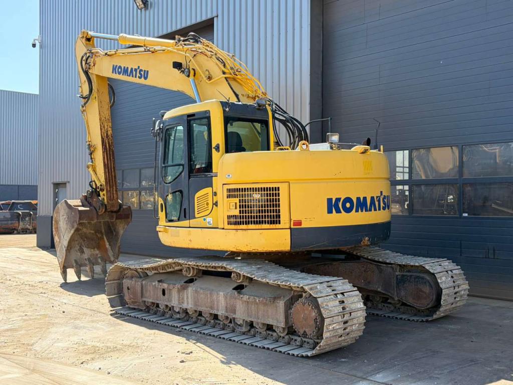 Komatsu PC228USLC-8 Foto 3