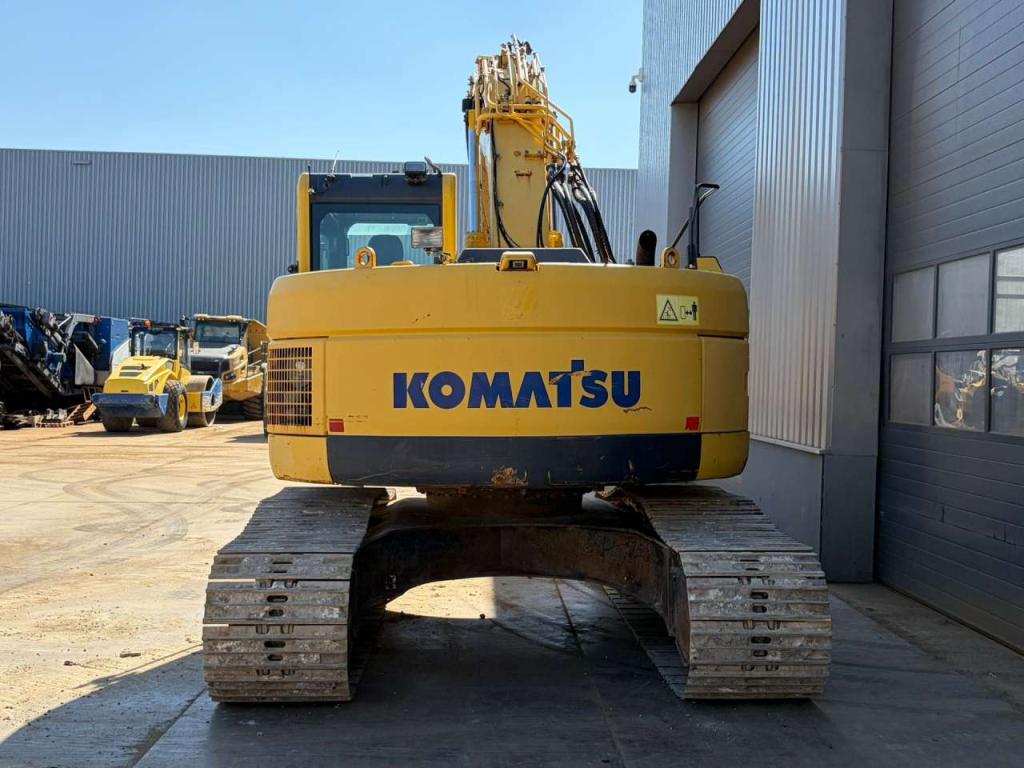 Komatsu PC228USLC-8 Foto 4